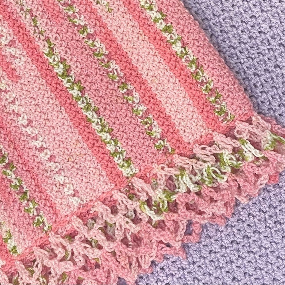 Set of 2 Newborn Handmade Crotchet Baby Blankets Pink and Lavender - Picture 2 of 8